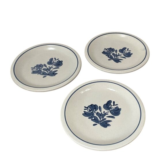 Vtg Pfaltzgraff Yorktowne Bread Dessert Plates 7 Inch Set of 3 Stoneware Retired - Picture 1 of 5